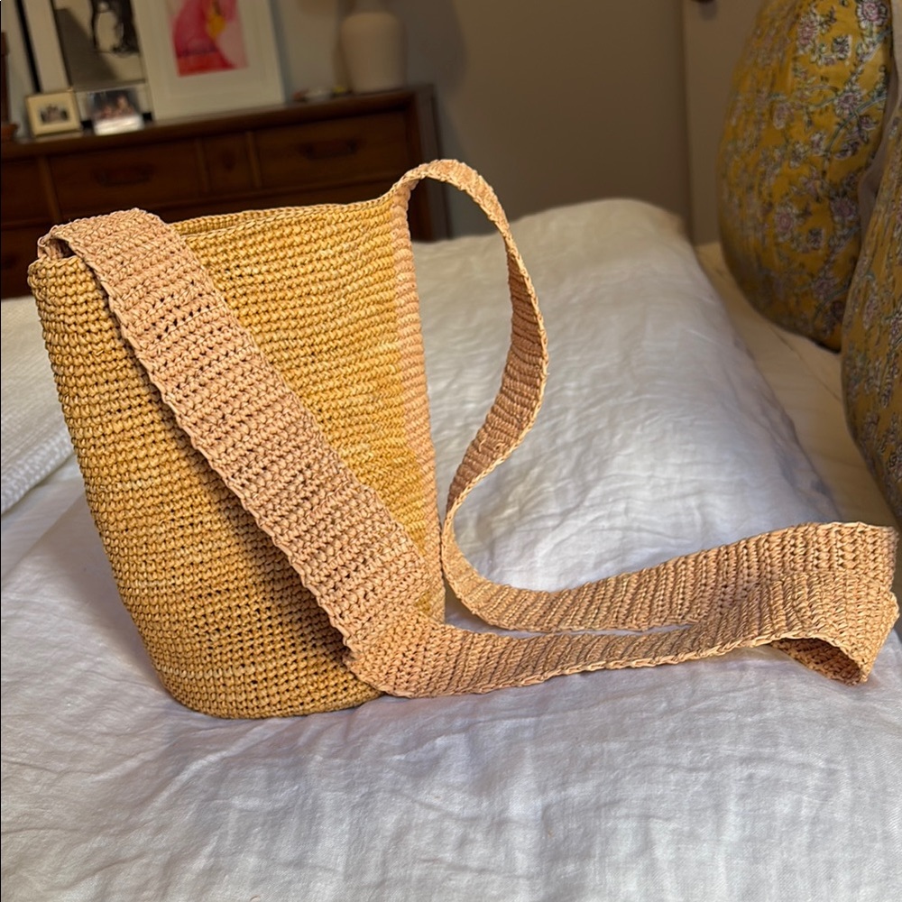 Artesano Tan and Pink Woven Cylindrical Bag